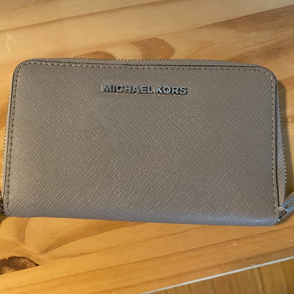 Michael Kors Leather Wallet
